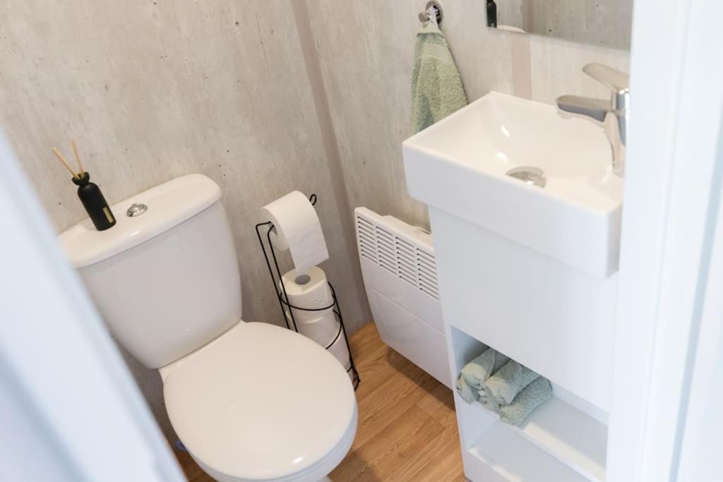 Vilseck Gemuetliches, Voll Ausgestattes Tiny House 아파트 외부 사진