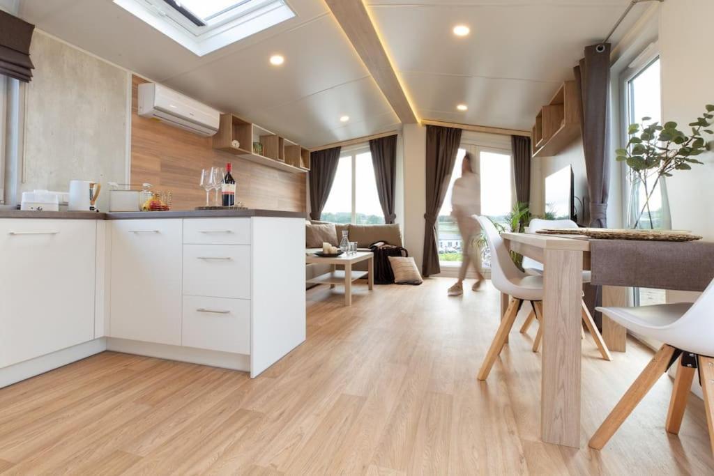 Vilseck Gemuetliches, Voll Ausgestattes Tiny House 아파트 외부 사진